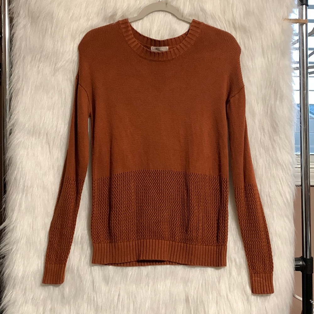 Forever 21 Sweater Burnt Orange sz S